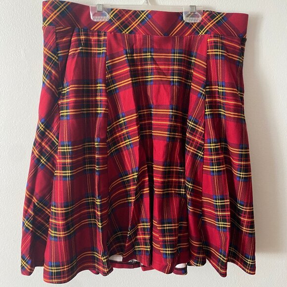 Betsey Johnson x Torrid Plaid Skater Skirt - Picture 1 of 3